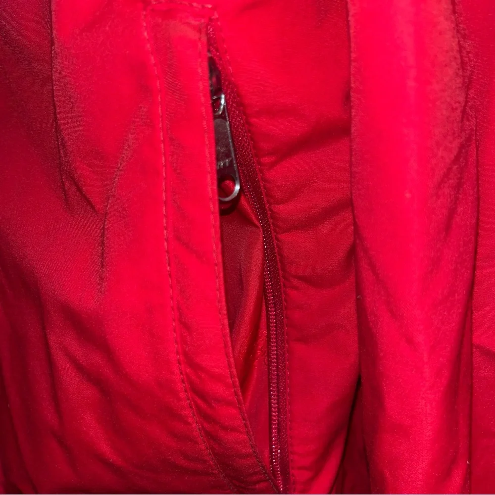 The North Face Vintage Gore-Tex Red Jacket Size‎ Large